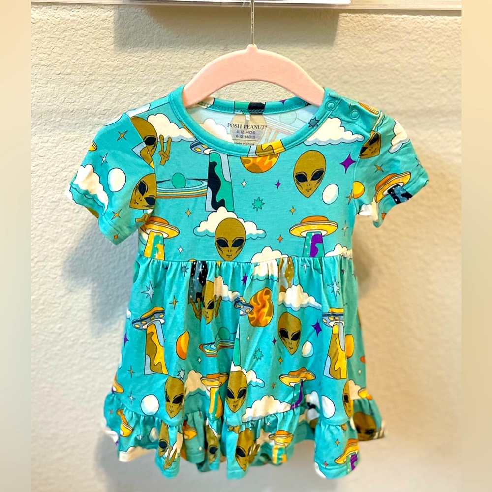 Posh Peanut Flyer Saucer Short Sleeve Ruffled Bodysuit Dress NWOT 👽💚